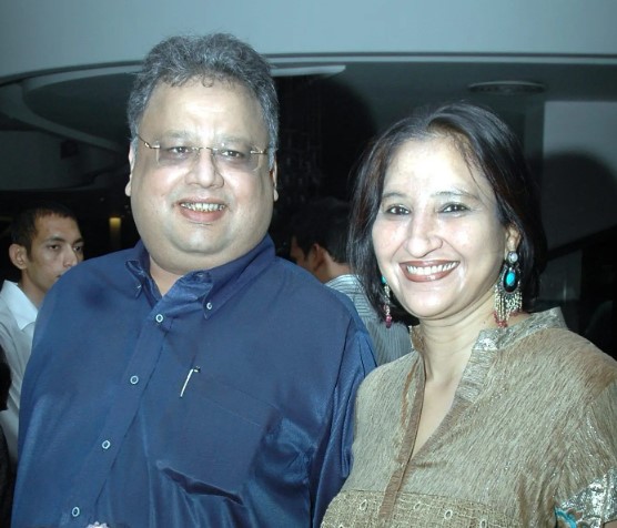 Rakesh Jhunjhunwala And His Wife Rekha Jhunjunwala