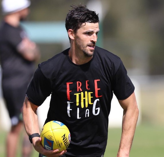 Scott Pendlebury is a professional rules football player